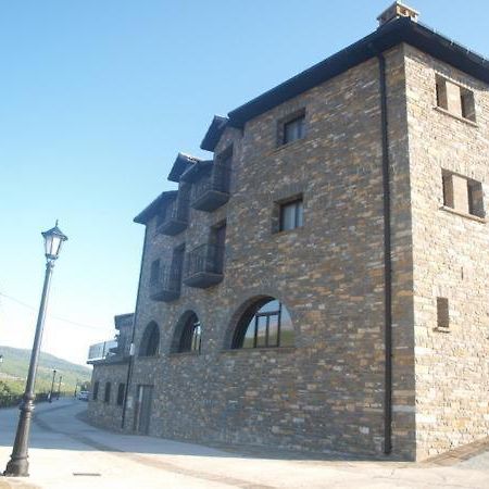 Apartamentos Pirineos Ordesa El Pueyo de Araguás Esterno foto