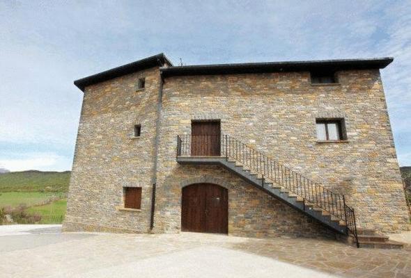 Apartamentos Pirineos Ordesa El Pueyo de Araguás Esterno foto