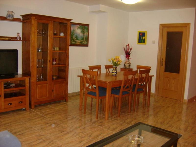 Apartamentos Pirineos Ordesa El Pueyo de Araguás Camera foto