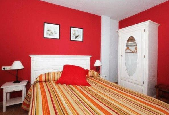 Apartamentos Pirineos Ordesa El Pueyo de Araguás Esterno foto
