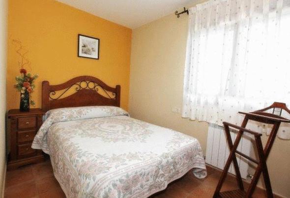 Apartamentos Pirineos Ordesa El Pueyo de Araguás Esterno foto