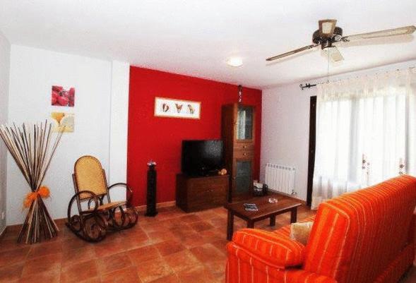 Apartamentos Pirineos Ordesa El Pueyo de Araguás Esterno foto