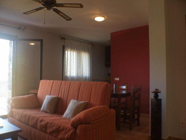 Apartamentos Pirineos Ordesa El Pueyo de Araguás Esterno foto