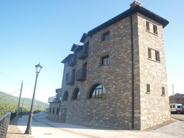 Apartamentos Pirineos Ordesa El Pueyo de Araguás Esterno foto