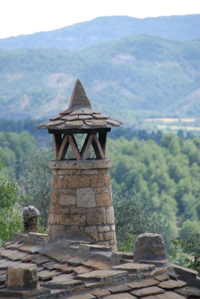 Apartamentos Pirineos Ordesa El Pueyo de Araguás Esterno foto