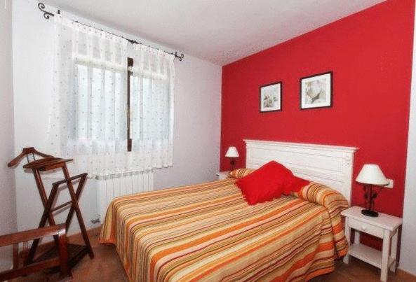 Apartamentos Pirineos Ordesa El Pueyo de Araguás Camera foto