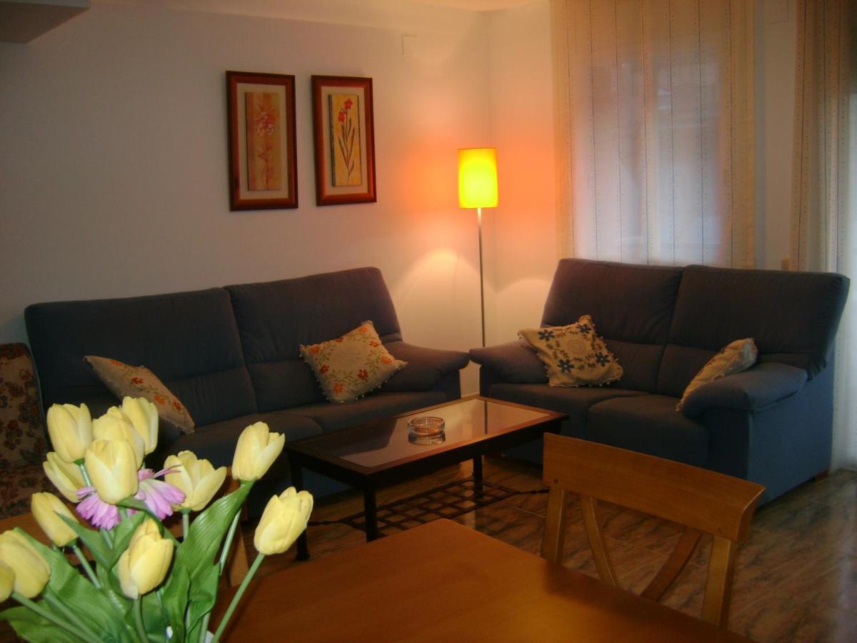 Apartamentos Pirineos Ordesa El Pueyo de Araguás Camera foto