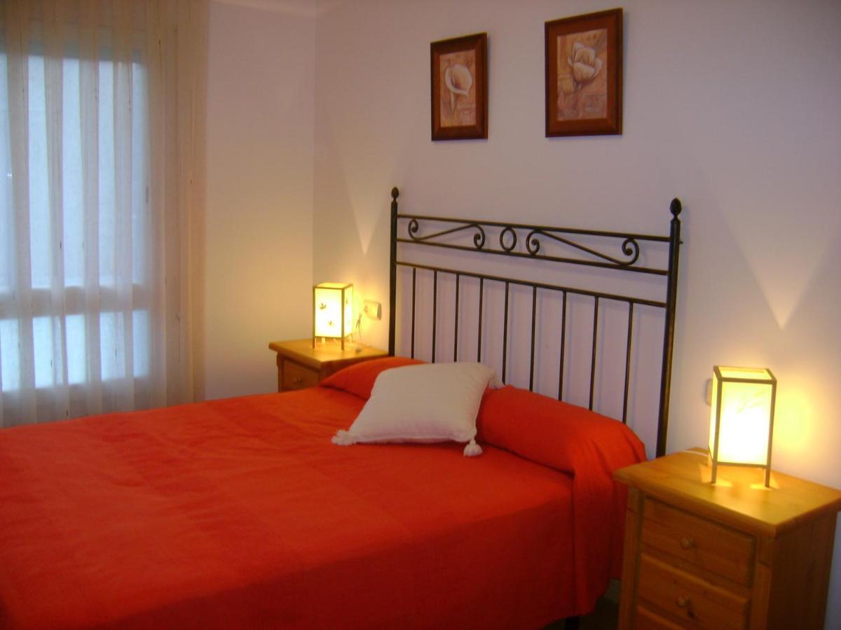 Apartamentos Pirineos Ordesa El Pueyo de Araguás Camera foto
